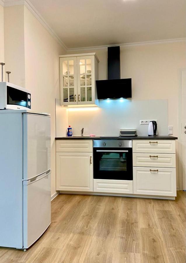 Wohnung im Erdgeschoss Bietigheim-Bissingen Exterior foto